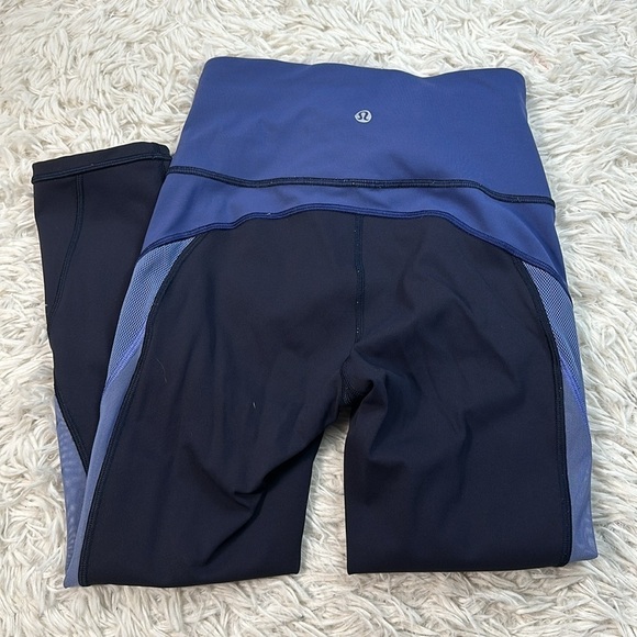 Lululemon Colour Me Ombre Crop *21" Midnight Navy / Gatsby Blue / Visto Blue - Picture 4 of 6